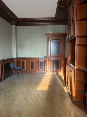 Продам многокомнатную квартиру, Ломоносовский пр-кт, 7к5, Москва г