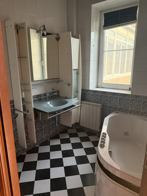 Продам многокомнатную квартиру, Ломоносовский пр-кт, 7к5, Москва г