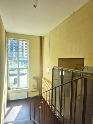 Продам однокомнатную (1-комн.) квартиру, Воронцовский б-р, 19к1, Мурино п
