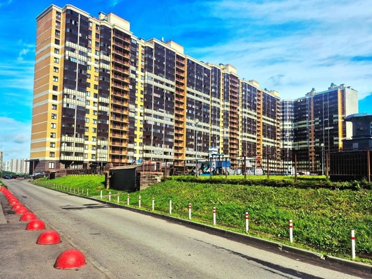 Продам однокомнатную (1-комн.) квартиру, Воронцовский б-р, 19к1, Мурино п