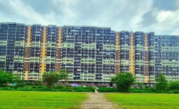 Продам однокомнатную (1-комн.) квартиру, Воронцовский б-р, 19к1, Мурино п