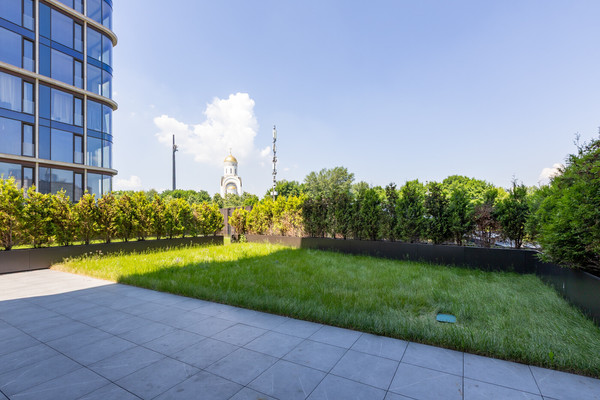 Продам многокомнатную квартиру, Братьев Фонченко ул, 1к2, Москва г