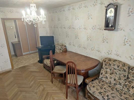 Сдам однокомнатную (1-комн.) квартиру, Тихвинская ул, 17к1, Москва г