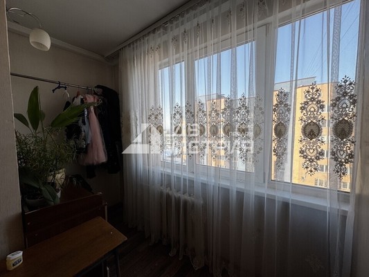 Продам двухкомнатную (2-комн.) квартиру, Физкультурная ул, 28, Южно-Сахалинск г