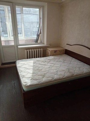 Продам двухкомнатную (2-комн.) квартиру, Железнодорожная ул, 18, Южно-Сахалинск г