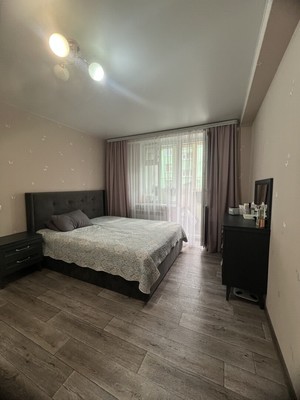 Продам трехкомнатную (3-комн.) квартиру, Анивская ул, 112к5, Южно-Сахалинск г