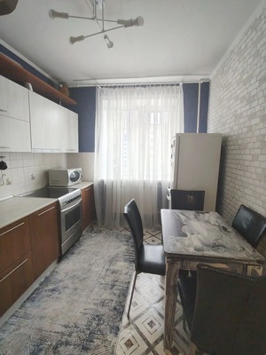 Продам однокомнатную (1-комн.) квартиру, Комсомольская ул, 241А, Южно-Сахалинск г