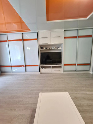 Продам трехкомнатную (3-комн.) квартиру, Комсомольская ул, 269А, Южно-Сахалинск г