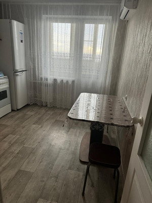 Сдам однокомнатную (1-комн.) квартиру, Каспарова ул, 21, Армавир г