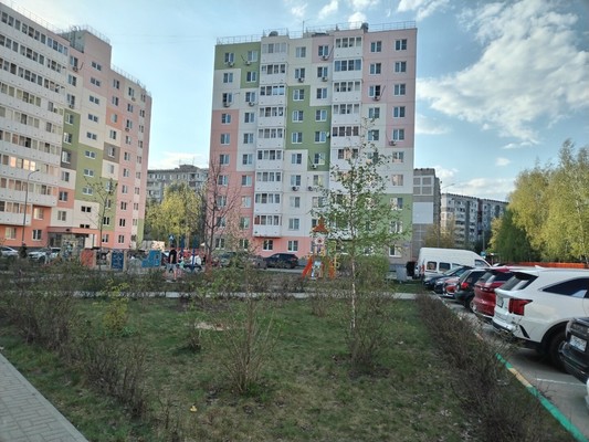 Продам трехкомнатную (3-комн.) квартиру, Мончегорская ул, 12к6, Нижний Новгород г