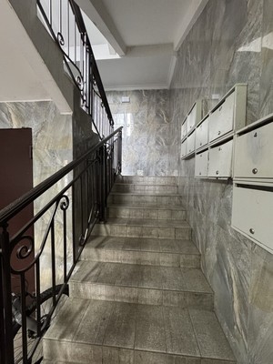 Продам трехкомнатную (3-комн.) квартиру, Кулиева пр-кт, 2кБ, Нальчик г