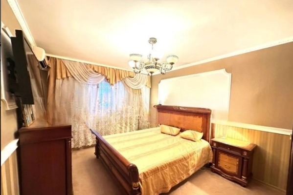 Продам трехкомнатную (3-комн.) квартиру, Дружбы ул, 5, ВНИИССОК п