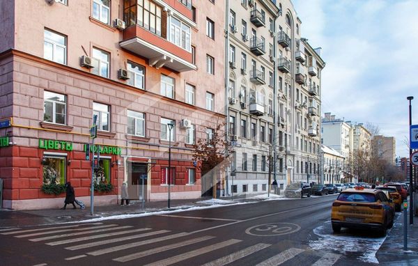 Продам коммерческое помещение 36 м2, 1-я Миусская ул, 24/22 3, Москва г