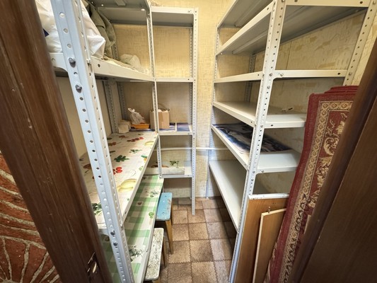 Продам трехкомнатную (3-комн.) квартиру, Бакалинская ул, 66к3, Уфа г