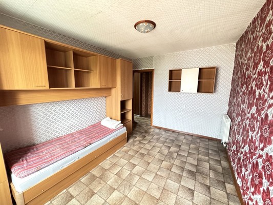 Продам трехкомнатную (3-комн.) квартиру, Бакалинская ул, 66к3, Уфа г