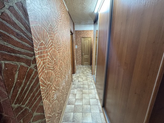 Продам трехкомнатную (3-комн.) квартиру, Бакалинская ул, 66к3, Уфа г