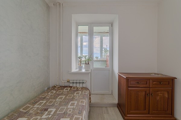Продам двухкомнатную (2-комн.) квартиру, Лунная ул, 1, Засечное с