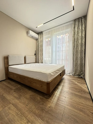 Продам двухкомнатную (2-комн.) квартиру, Новоостаповская ул, 20, Москва г