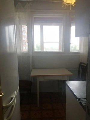 Сдам трехкомнатную (3-комн.) квартиру, Симонова ул, 10к2, Санкт-Петербург г