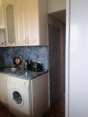 Сдам трехкомнатную (3-комн.) квартиру, Симонова ул, 10к2, Санкт-Петербург г