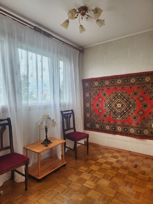 Сдам трехкомнатную (3-комн.) квартиру, Симонова ул, 10к2, Санкт-Петербург г