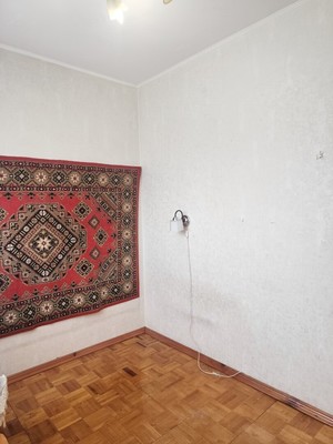 Сдам трехкомнатную (3-комн.) квартиру, Симонова ул, 10к2, Санкт-Петербург г