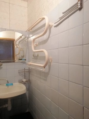 Сдам трехкомнатную (3-комн.) квартиру, Симонова ул, 10к2, Санкт-Петербург г