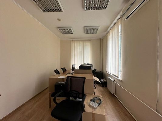 Продам коммерческое помещение 1 534 м2, Новая Басманная ул, 14 4, Москва г