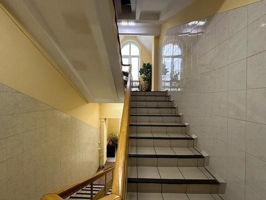 Продам коммерческое помещение 1 534 м2, Новая Басманная ул, 14 4, Москва г
