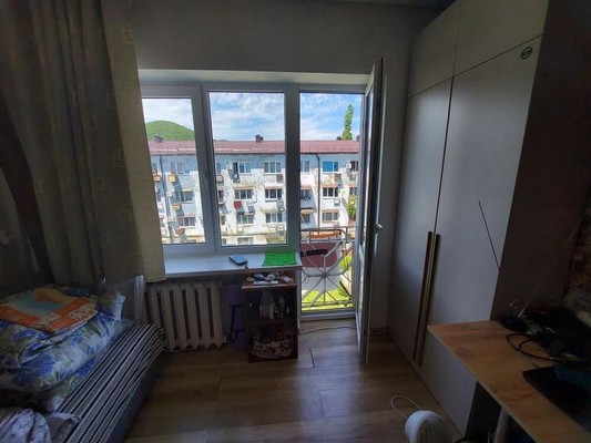 Продам комнату в 2-комн. квартире, Горная ул, 8, Туапсе г