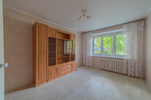 Продам двухкомнатную (2-комн.) квартиру, Победы пр-кт, 95, Пенза г