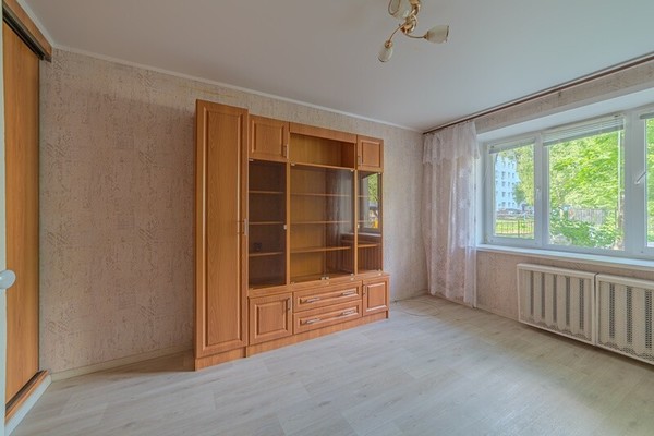 Продам двухкомнатную (2-комн.) квартиру, Победы пр-кт, 95, Пенза г