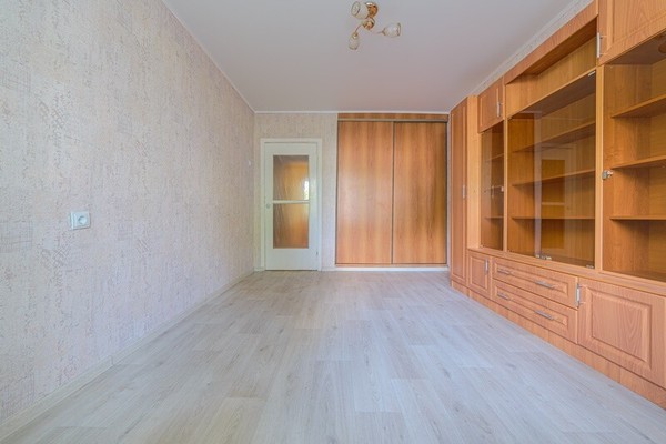 Продам двухкомнатную (2-комн.) квартиру, Победы пр-кт, 95, Пенза г