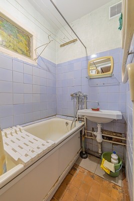 Продам двухкомнатную (2-комн.) квартиру, Победы пр-кт, 95, Пенза г