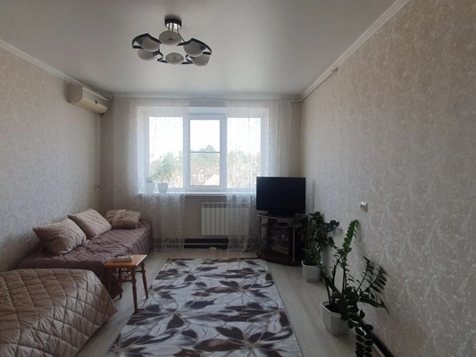 Продам двухкомнатную (2-комн.) квартиру, Дугинец ул, 107, Кропоткин г