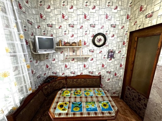 Продам двухкомнатную (2-комн.) квартиру, Мира ул, 32/6, Рошаль г