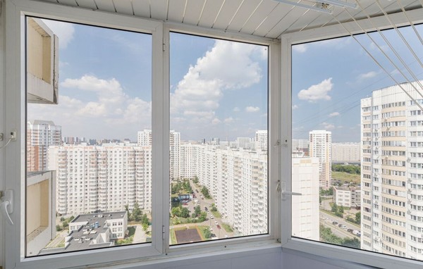 Продам двухкомнатную (2-комн.) квартиру, Гагарина пр-кт, 27к6, Люберцы г