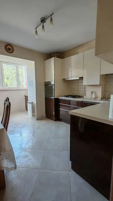 Продам трехкомнатную (3-комн.) квартиру, Лебедева ул, 31А, Йошкар-Ола г