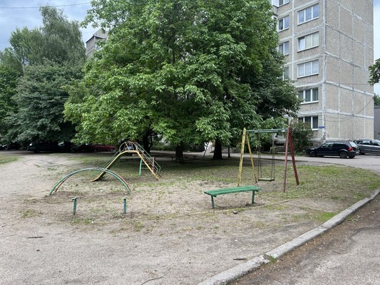 Продам двухкомнатную (2-комн.) квартиру, Красноармейская ул, 21, Калининград г