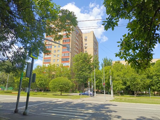 Продам однокомнатную (1-комн.) квартиру, Космонавтов ул, 7, Москва г