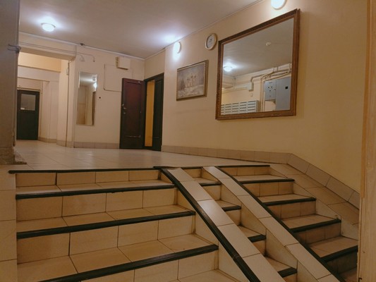 Продам однокомнатную (1-комн.) квартиру, Космонавтов ул, 7, Москва г