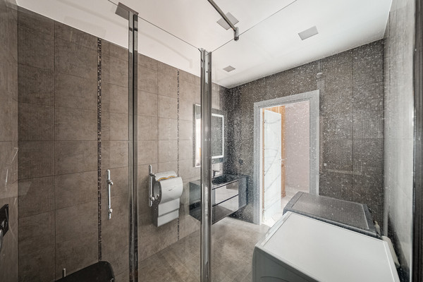 Продам двухкомнатную (2-комн.) квартиру, Хорошёвское ш, 12к1, Москва г