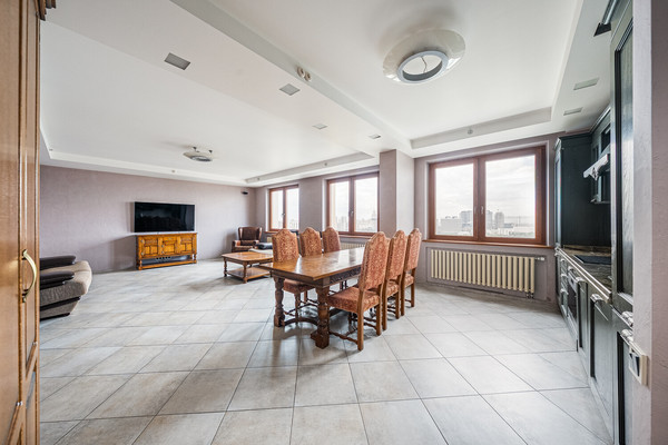 Продам двухкомнатную (2-комн.) квартиру, Хорошёвское ш, 12к1, Москва г