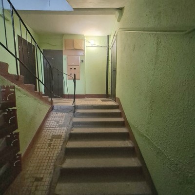 Продам трехкомнатную (3-комн.) квартиру, Санаторская ул, 12, Тайцы гп