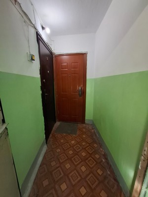 Продам трехкомнатную (3-комн.) квартиру, Вокзальная ул, 72, Южно-Сахалинск г