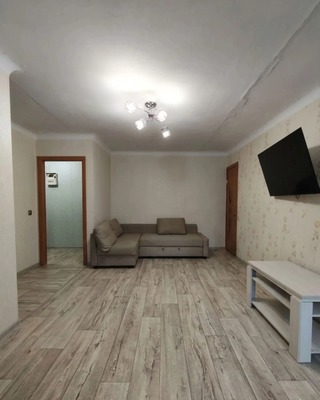 Продам двухкомнатную (2-комн.) квартиру, Советская ул, 47, Корсаков г