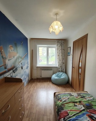 Продам двухкомнатную (2-комн.) квартиру, Советская ул, 47, Корсаков г