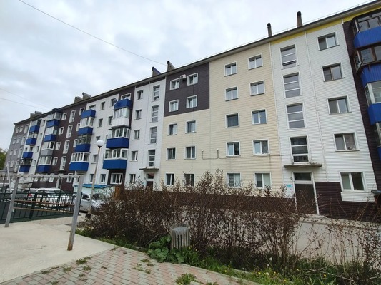 Продам двухкомнатную (2-комн.) квартиру, Советская ул, 47, Корсаков г