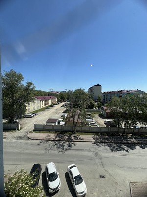 Продам двухкомнатную (2-комн.) квартиру, Чехова ул, 7, Южно-Сахалинск г