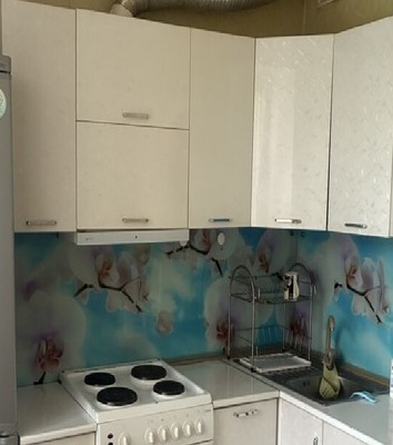 Продам двухкомнатную (2-комн.) квартиру, Комсомольская ул, 245, Южно-Сахалинск г